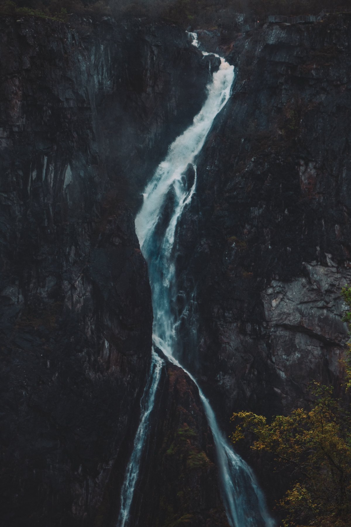 高山流水歌是京韵吗_高山流水歌是谁创作的_你便是那高山流水是什么歌