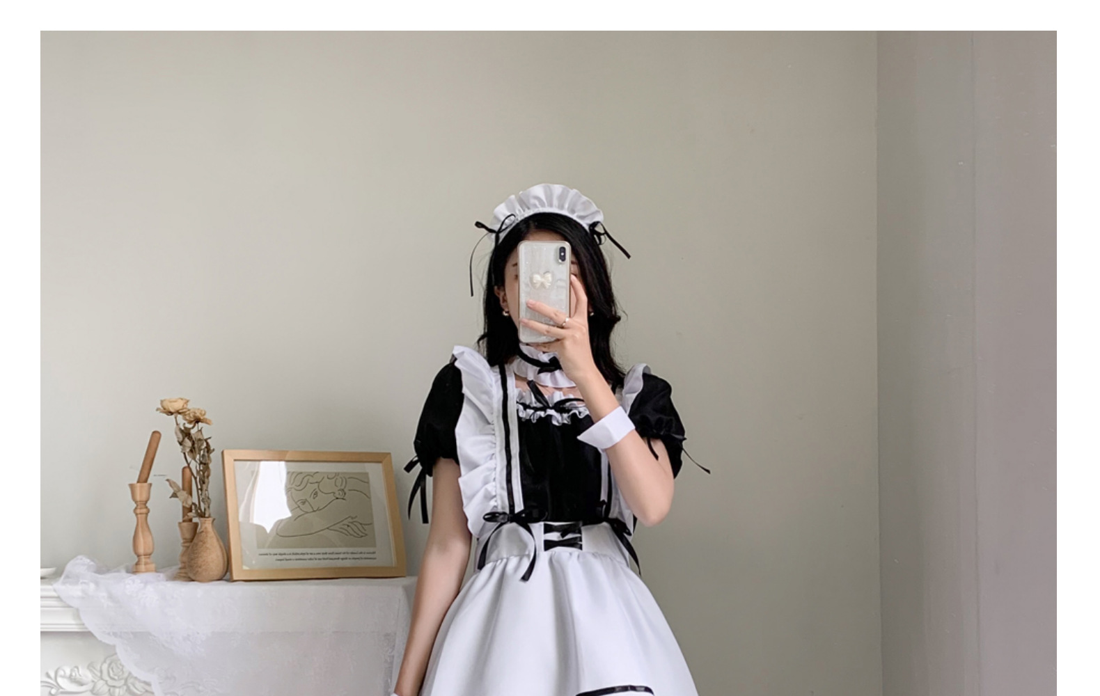 美女穿女仆装_穿暴露装上街美女_日本性感女仆兔女郎装