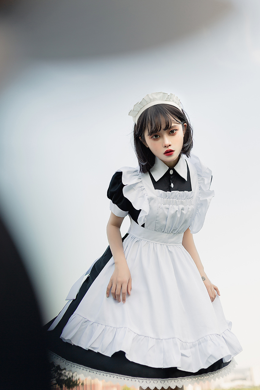 穿暴露装上街美女_美女穿女仆装_日本性感女仆兔女郎装