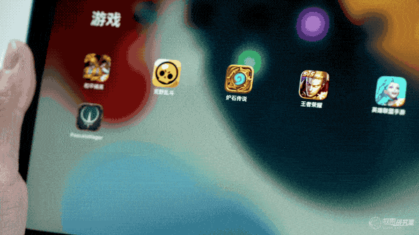 苹果手机可以瑟瑟的游戏_苹果se游戏_iphonese游戏