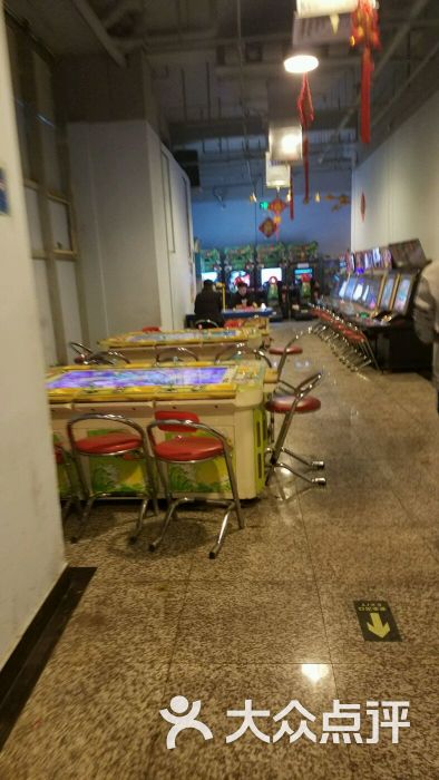 平凉好玩的手机游戏室内_好玩手机单机枪战游戏_什么手机3d游戏好玩