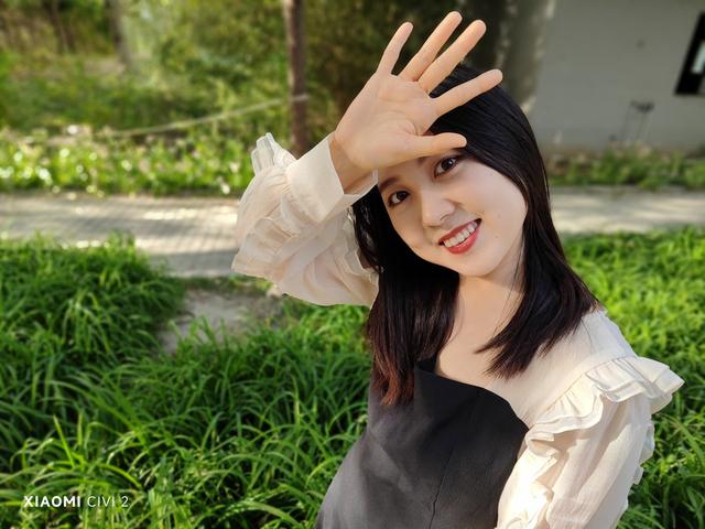 适合女生拍照打游戏的手机_女生拍照软件推荐_拍照游戏日常手机推荐女生