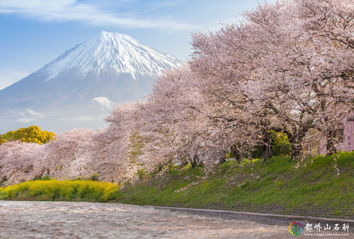 富士山下_富士山_富士山在日本哪里