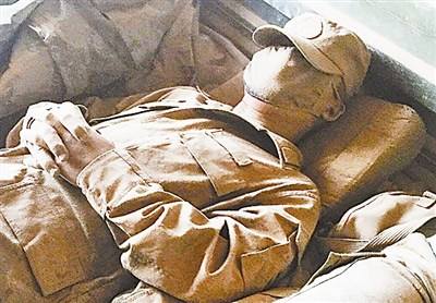 4399里打丧尸的游戏_士兵打丧尸游戏手机版下载_士兵丧尸图片