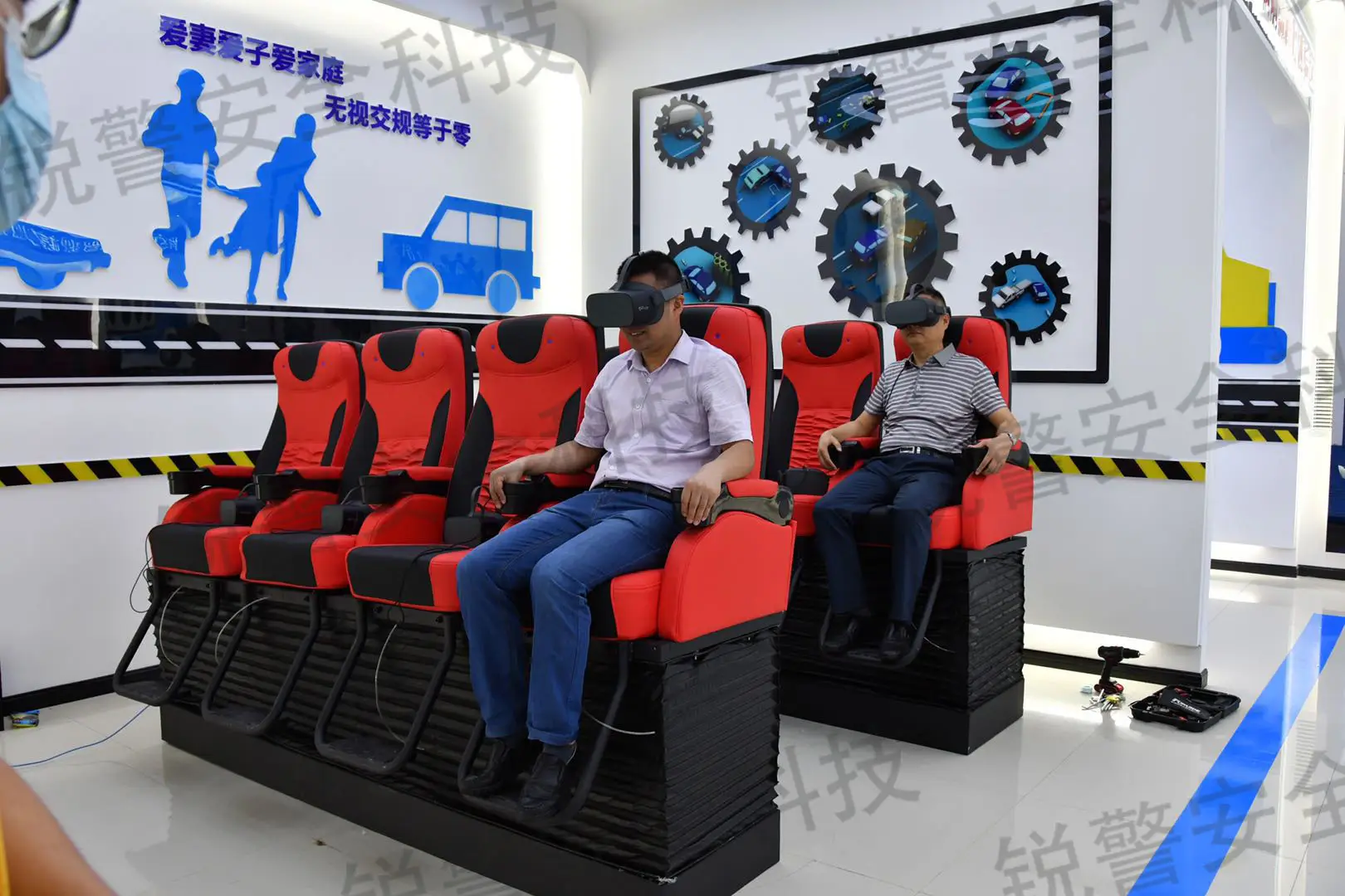 苹果手机怎么用vr眼镜玩游戏_苹果手机vr游戏_苹果手机怎么玩vr游戏