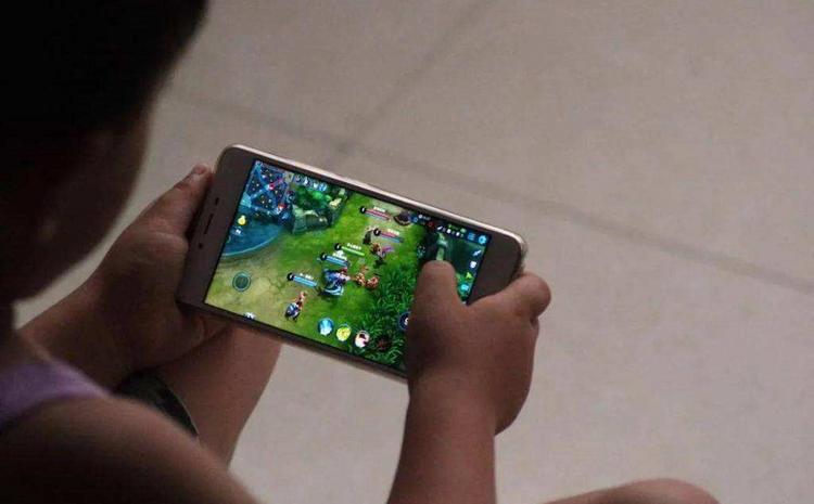 苹果手机不放游戏_iphone的游戏手机_苹果玩游戏的手机