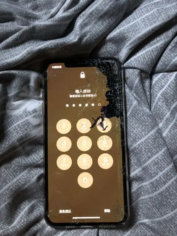 黑屏器显示打开手机游戏怎么办_黑屏游戏还在运行_手机打开游戏显示器黑屏
