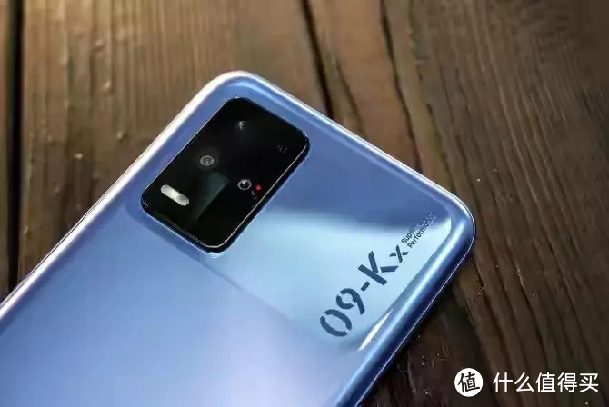 拍照游戏都兼顾的手机2021_拍照和游戏兼容的手机推荐_兼容拍照推荐手机游戏有哪些