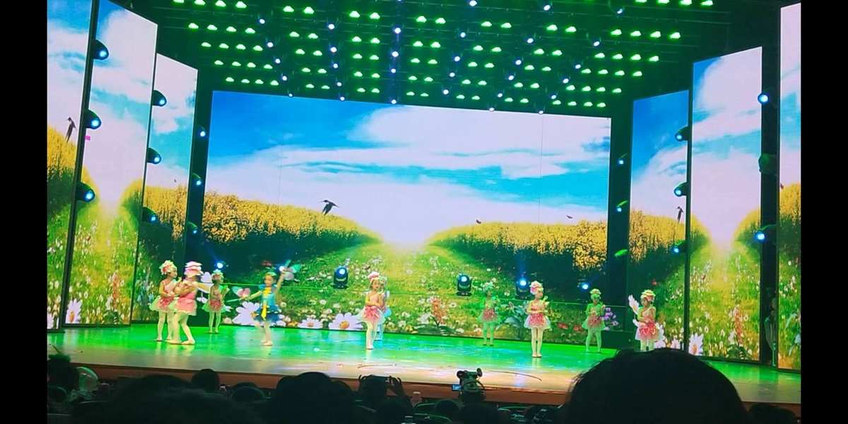 虫虫世界漫游记_虫虫世界漫游记演员_虫虫世界