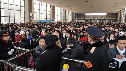 2022年春运_春运年前15天年后25天吗_春运年前年后各多少天