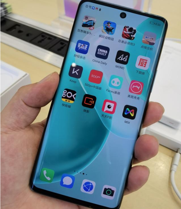 登录游戏的软件叫什么_全面屏手机登录游戏_手机游戏登录界面