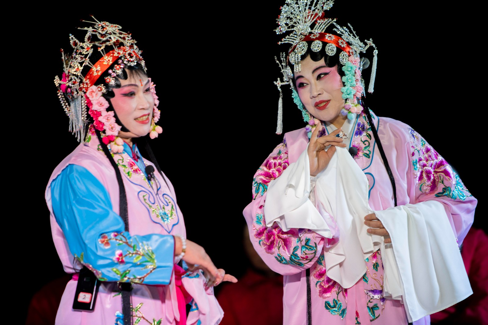 崔三娘_崔三娘带什么技能_崔三娘眼罩怎么去掉
