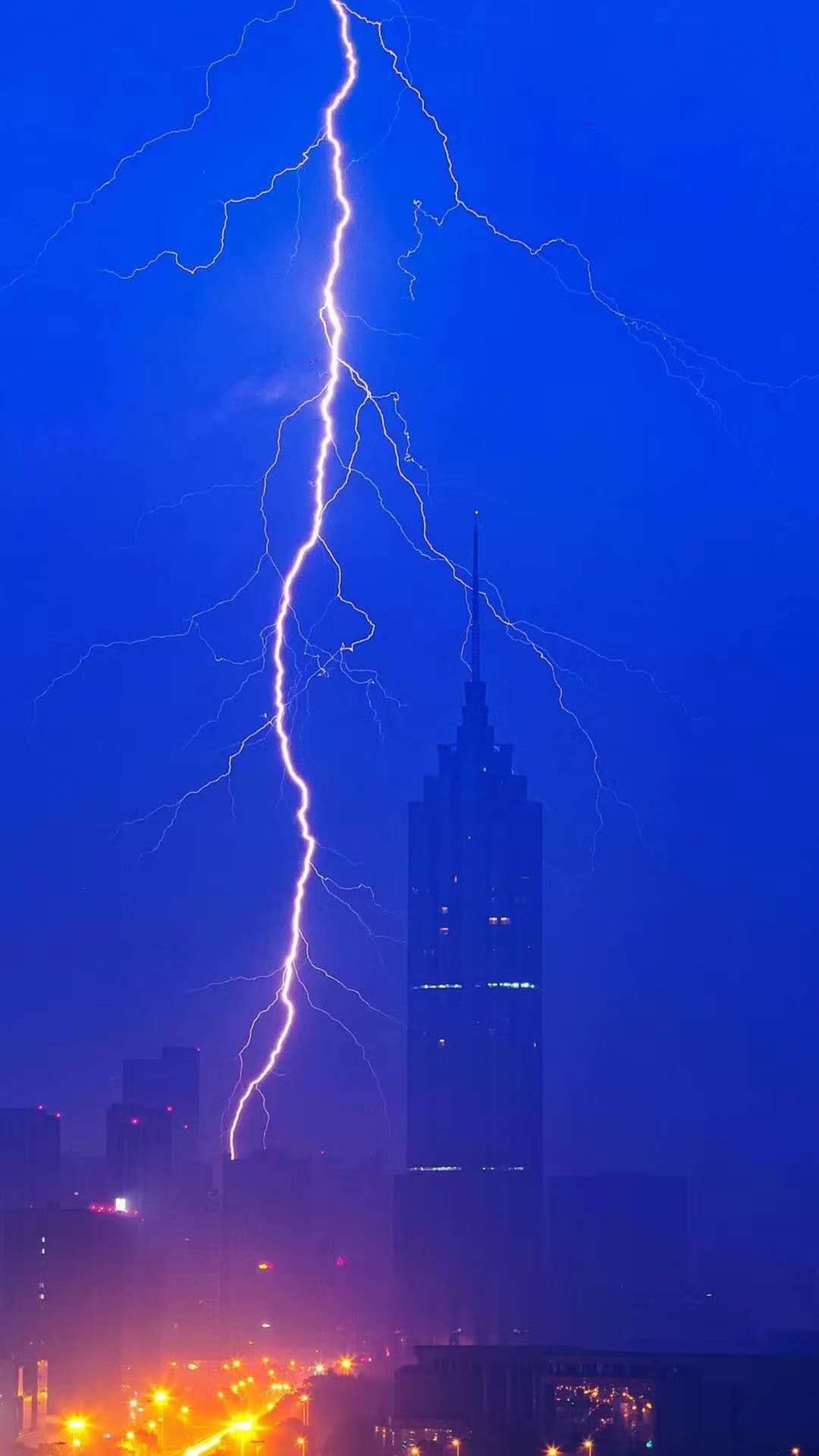 暴雨游戏软件_暴雨手游下载_手机暴雨游戏