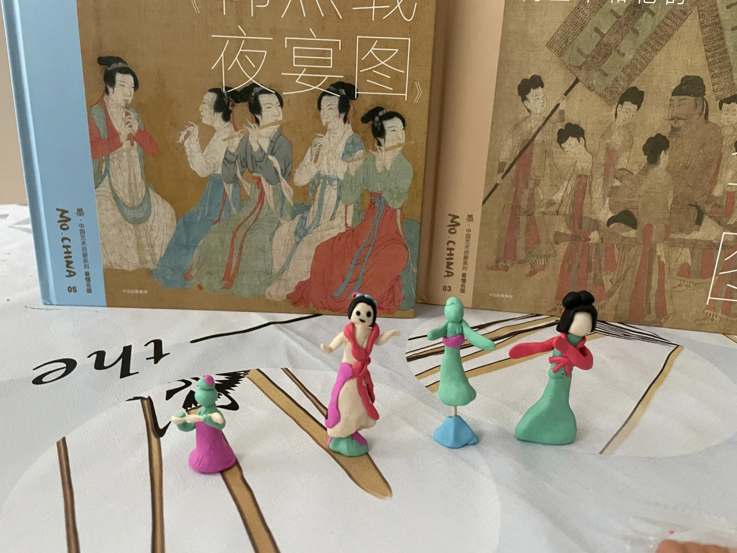 手机解压游戏泥巴_解压泥软件游戏_解压泥土小游戏